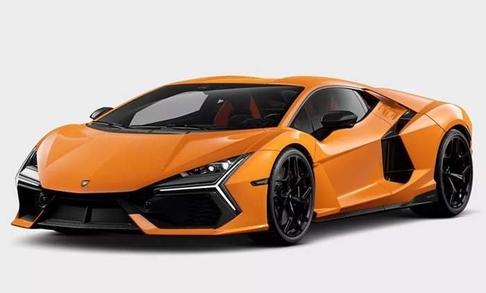 Lamborghini Revuelto